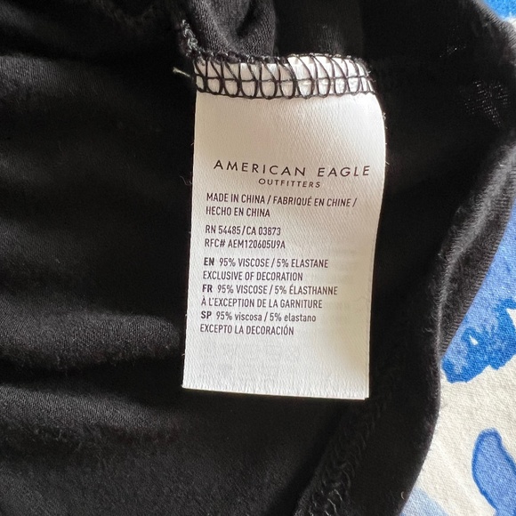 NWOT Women's American Eagle Soft & Sexy Embroidered Floral Black Knit Top XS - Picture 12 of 16